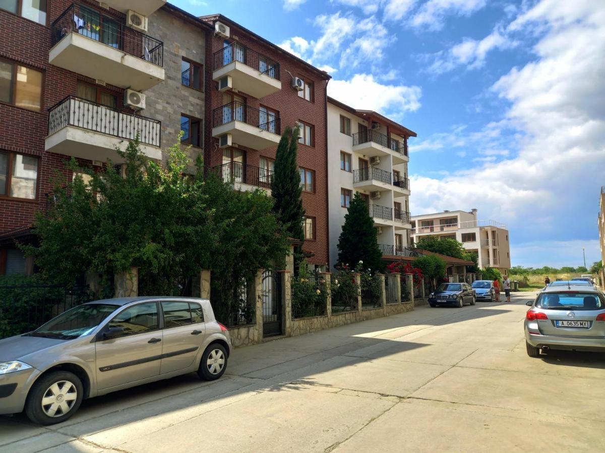 Apollon-7 Family Apartment Nesebar Luaran gambar